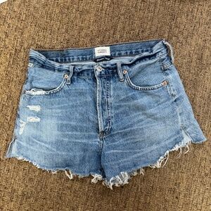 Citizen of Humanity Annabelle cut off short size 26